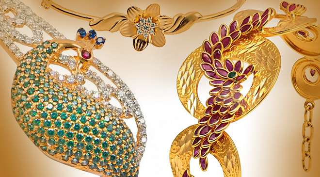 Buy Joyalukkas Zenina Collection 22k Yellow Gold Charm Bracelet online   Looksgudin